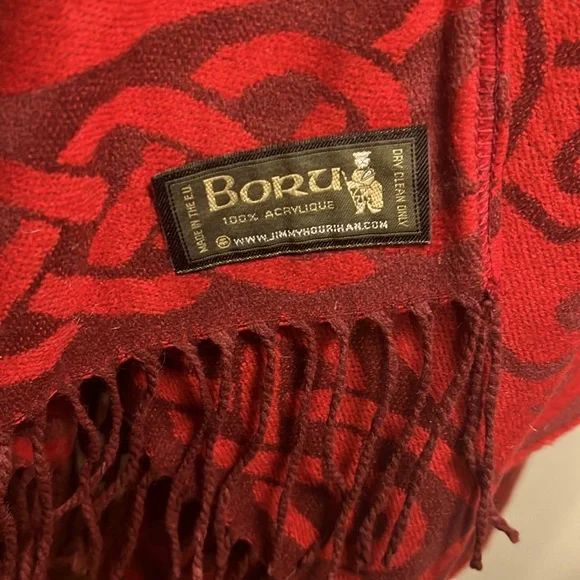 Reversible Red Ruana - Picture 5 of 5